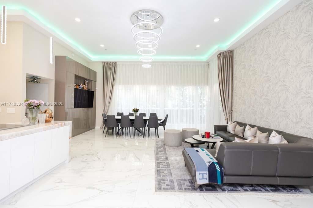 На продажу: $1,499,000 (2 спален, 2 ванн, 1782 Квадратных фут)