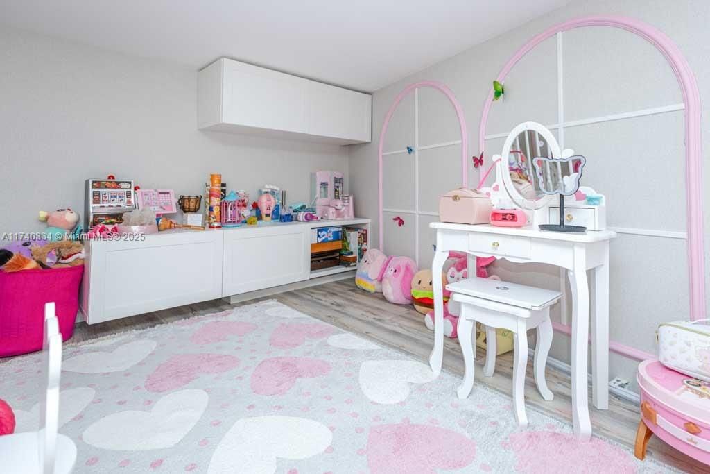 На продажу: $1,499,000 (2 спален, 2 ванн, 1782 Квадратных фут)