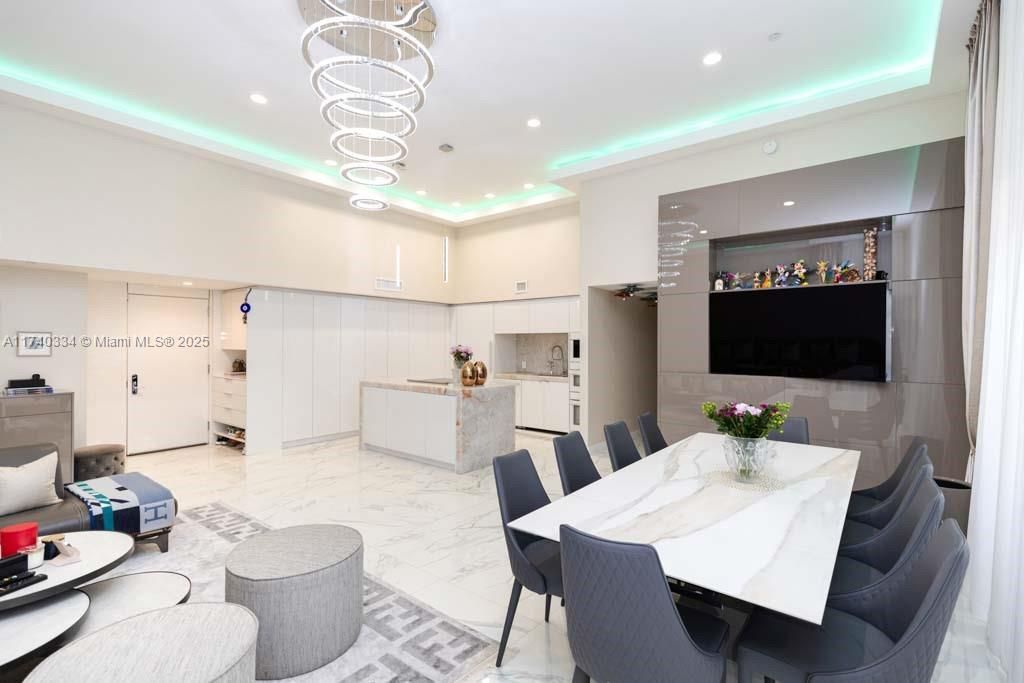 На продажу: $1,499,000 (2 спален, 2 ванн, 1782 Квадратных фут)