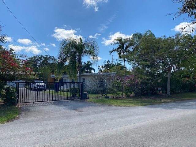 Gated entrance to driveway /property