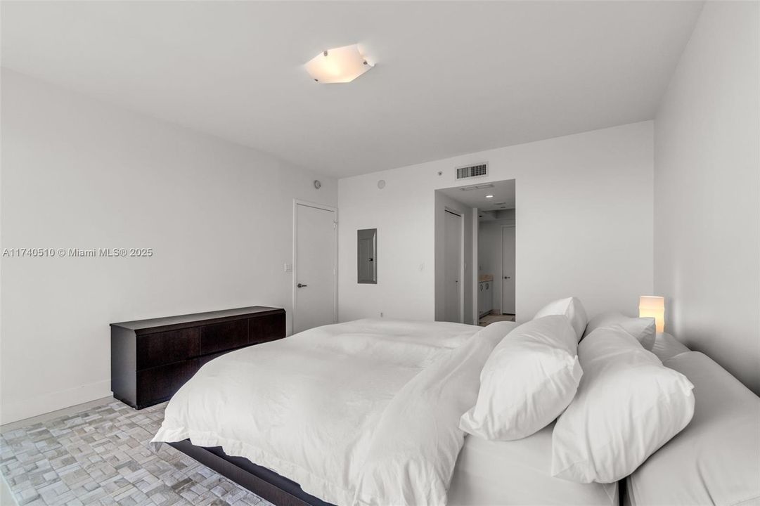 En Venta: $1,039,000 (1 camas, 1 baños, 1135 Pies cuadrados)