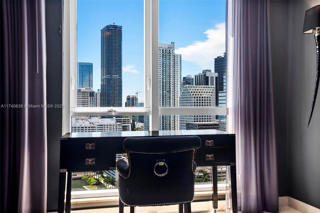 Recientemente alquilado: $12,800 (4 camas, 4 baños, 2860 Pies cuadrados)