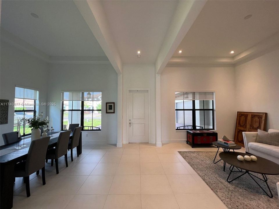 На продажу: $629,900 (4 спален, 3 ванн, 2896 Квадратных фут)