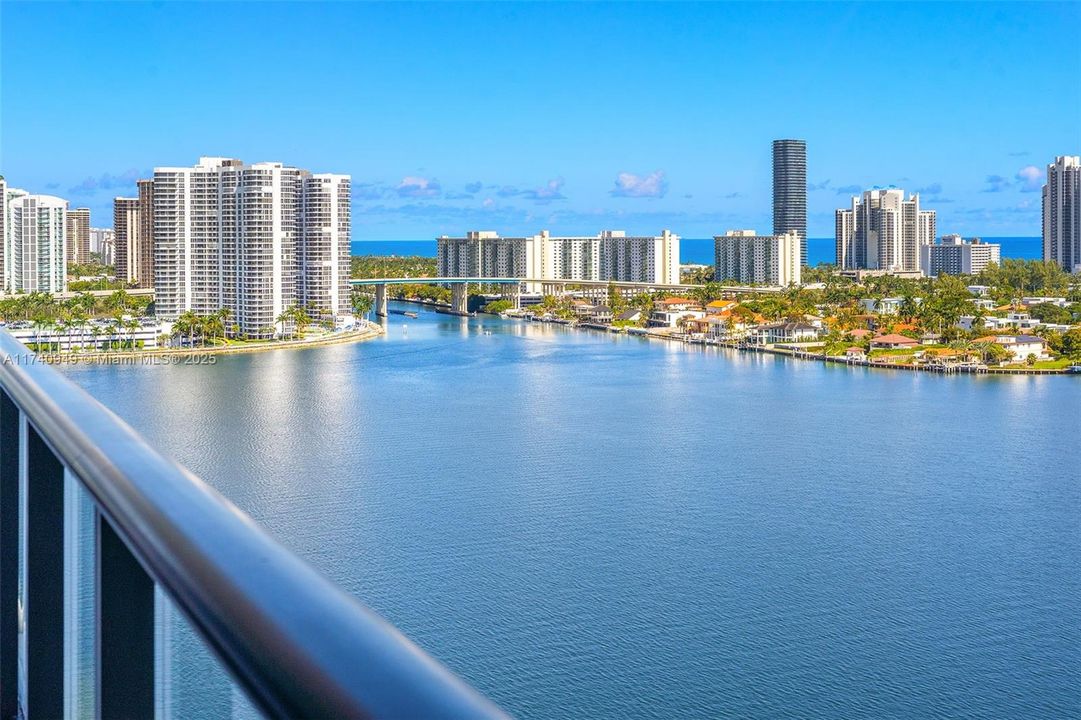 待售: $9,250,000 (6 贝兹, 8 浴室, 6200 平方英尺)