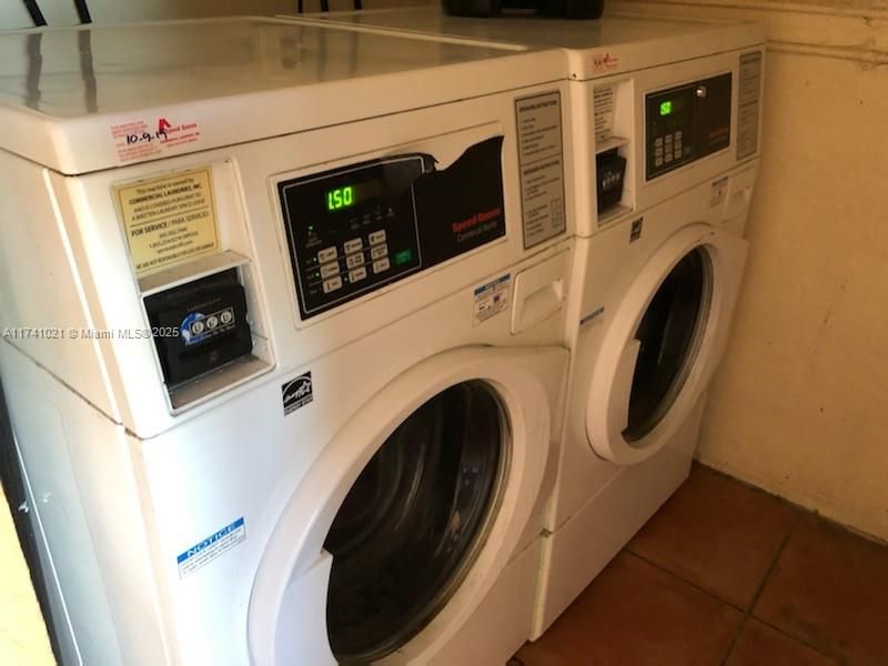 Recently Rented: $2,350 (2 beds, 2 baths, 1262 Square Feet)