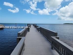 En Venta: $295,000 (0.04 acres)