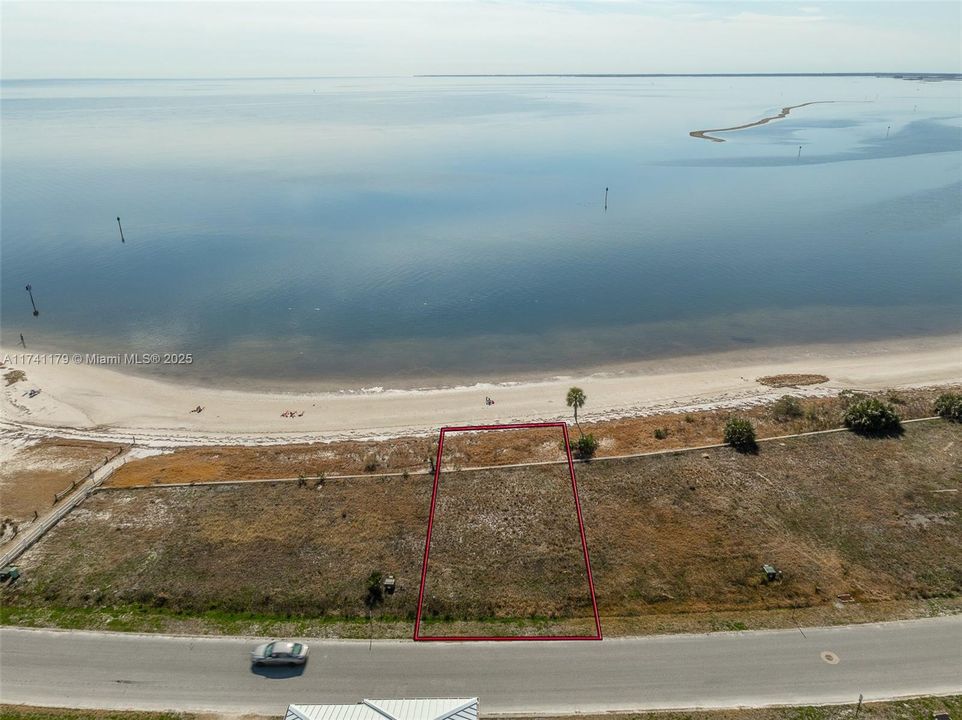 Recently Sold: $219,999 (0.17 acres)