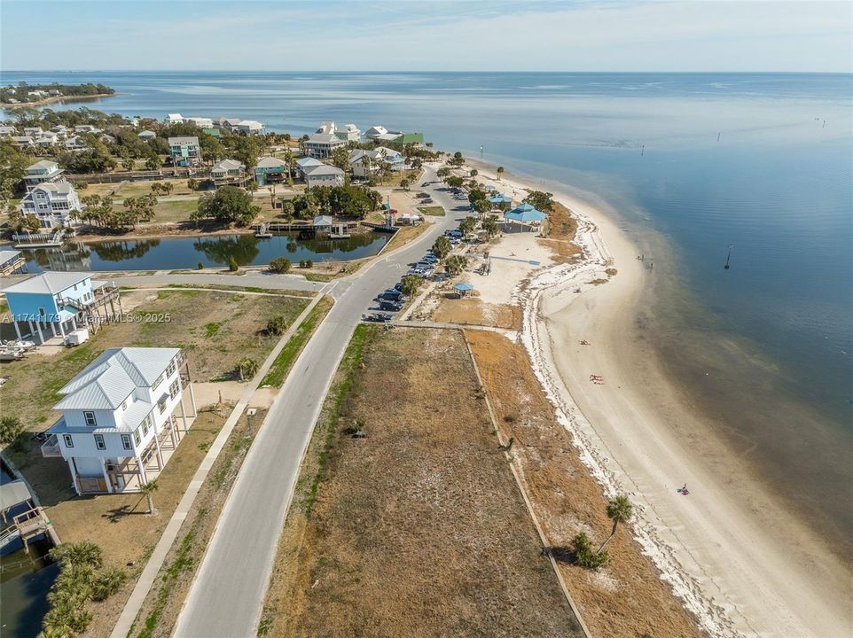 Recently Sold: $219,999 (0.17 acres)