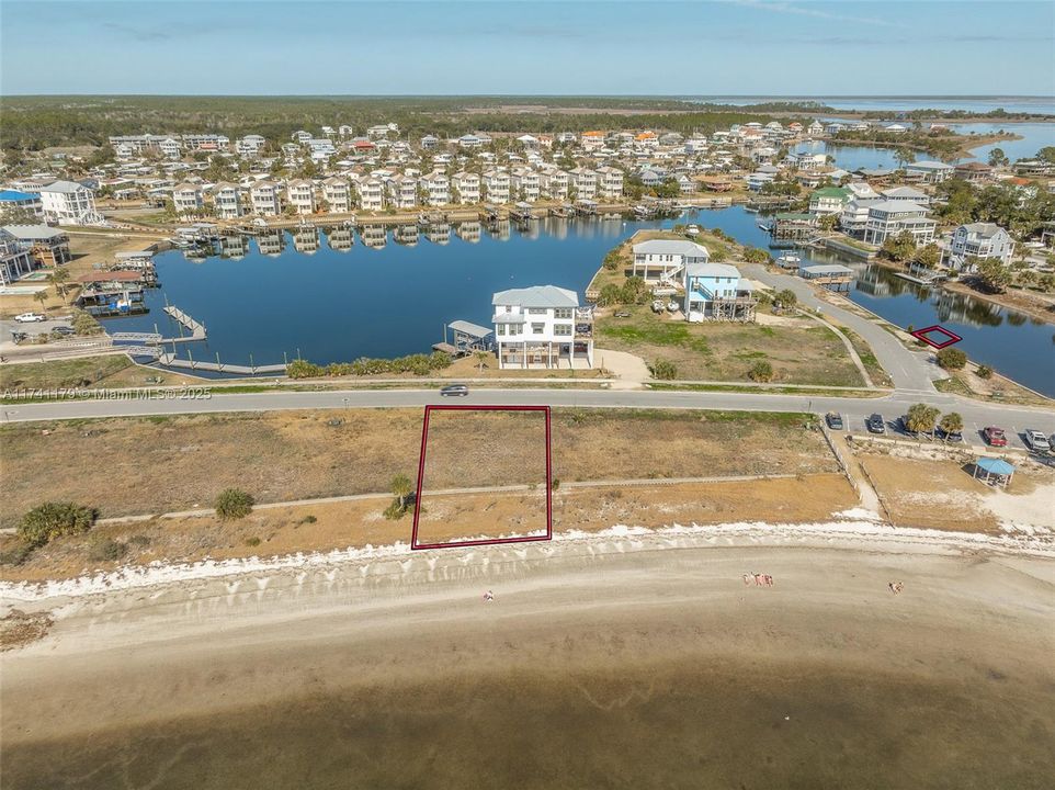 Recently Sold: $219,999 (0.17 acres)