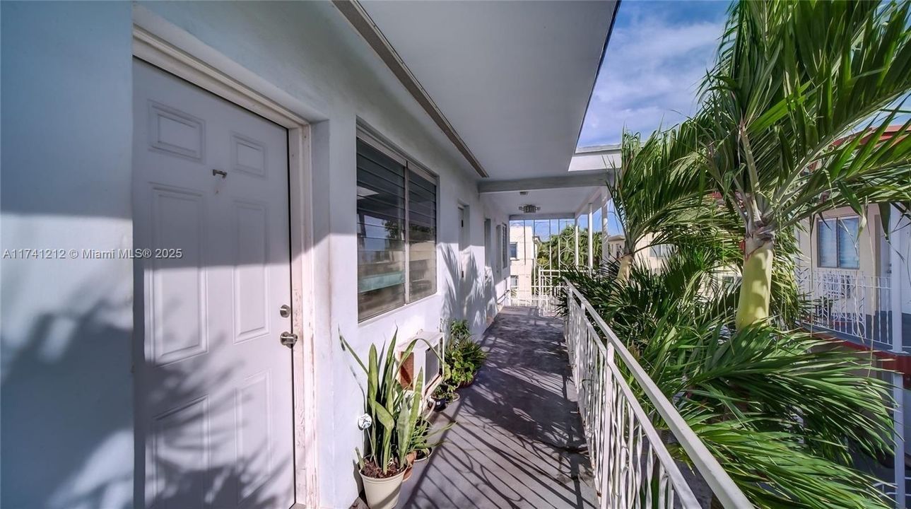 合同活跃: $2,250,000 (0 贝兹, 0 浴室, 0 平方英尺)