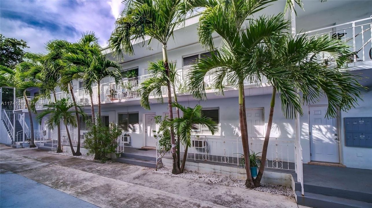 合同活跃: $2,250,000 (0 贝兹, 0 浴室, 0 平方英尺)