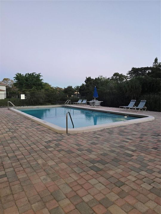 For Sale: $314,999 (3 beds, 2 baths, 1500 Square Feet)