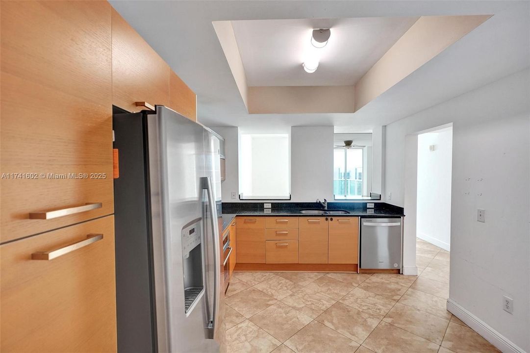 Recently Sold: $769,000 (3 beds, 2 baths, 1866 Square Feet)