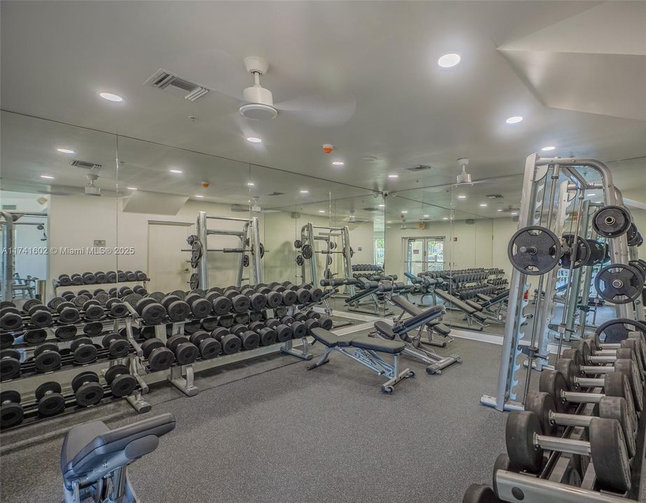 Recently Sold: $769,000 (3 beds, 2 baths, 1866 Square Feet)