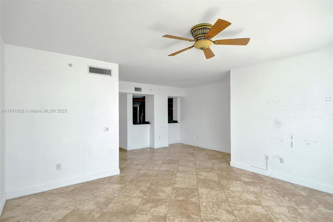 Recently Sold: $769,000 (3 beds, 2 baths, 1866 Square Feet)