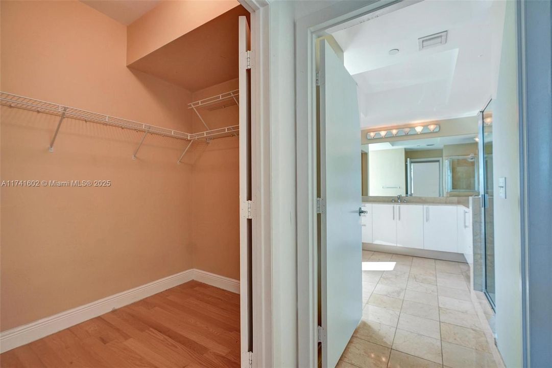 Recently Sold: $769,000 (3 beds, 2 baths, 1866 Square Feet)