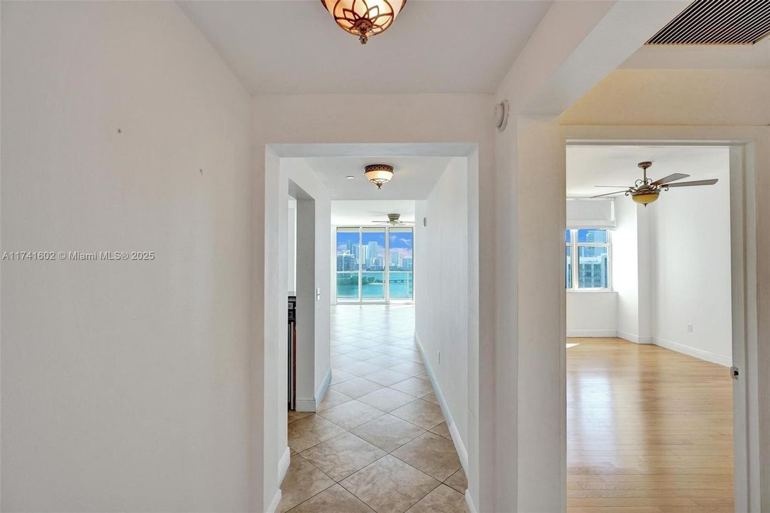 Recently Sold: $769,000 (3 beds, 2 baths, 1866 Square Feet)