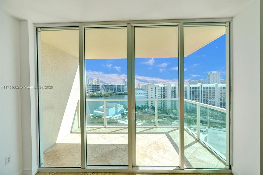 Recently Sold: $769,000 (3 beds, 2 baths, 1866 Square Feet)