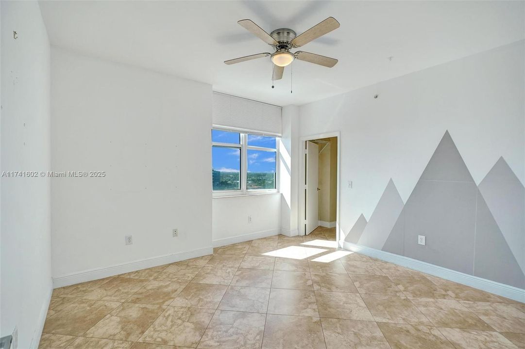 Recently Sold: $769,000 (3 beds, 2 baths, 1866 Square Feet)