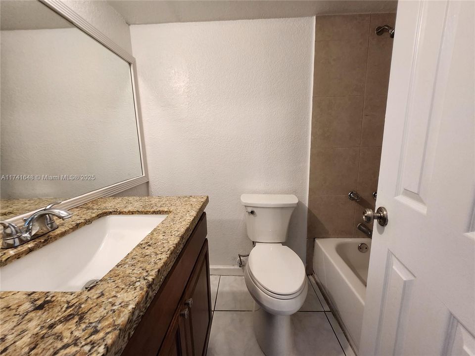 Недавно арендовано: $2,495 (3 спален, 2 ванн, 1624 Квадратных фут)