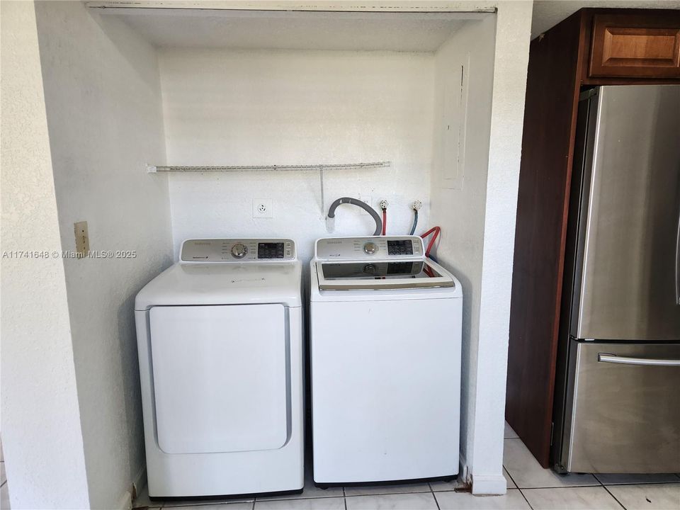 Недавно арендовано: $2,495 (3 спален, 2 ванн, 1624 Квадратных фут)