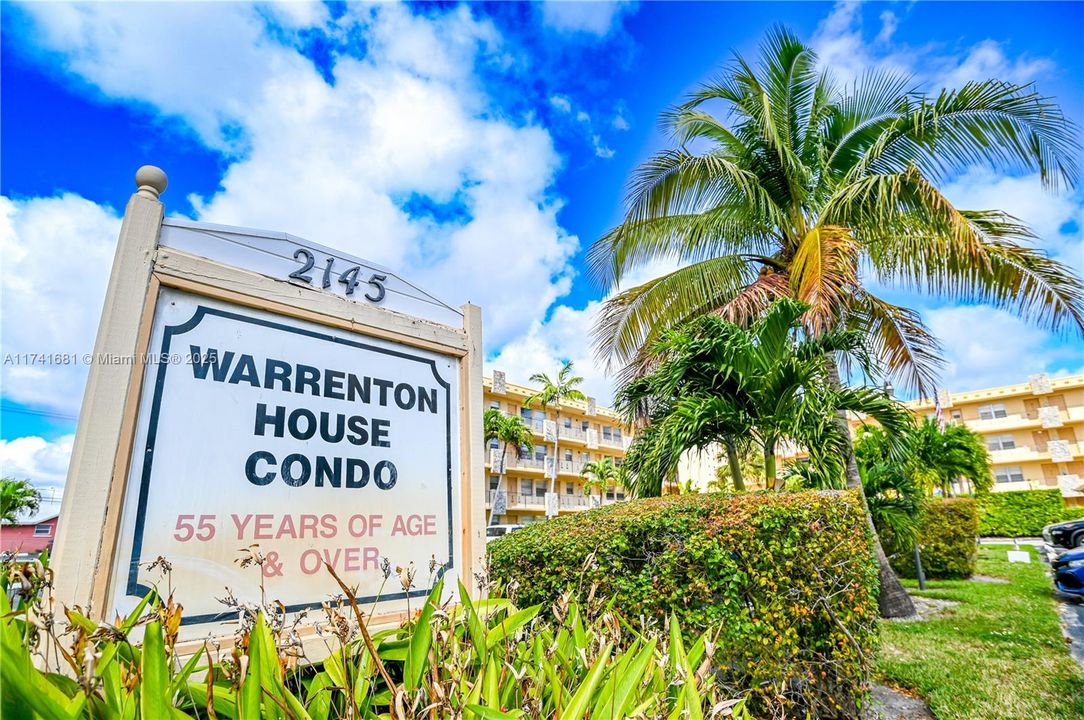 For Sale: $119,900 (1 beds, 1 baths, 510 Square Feet)