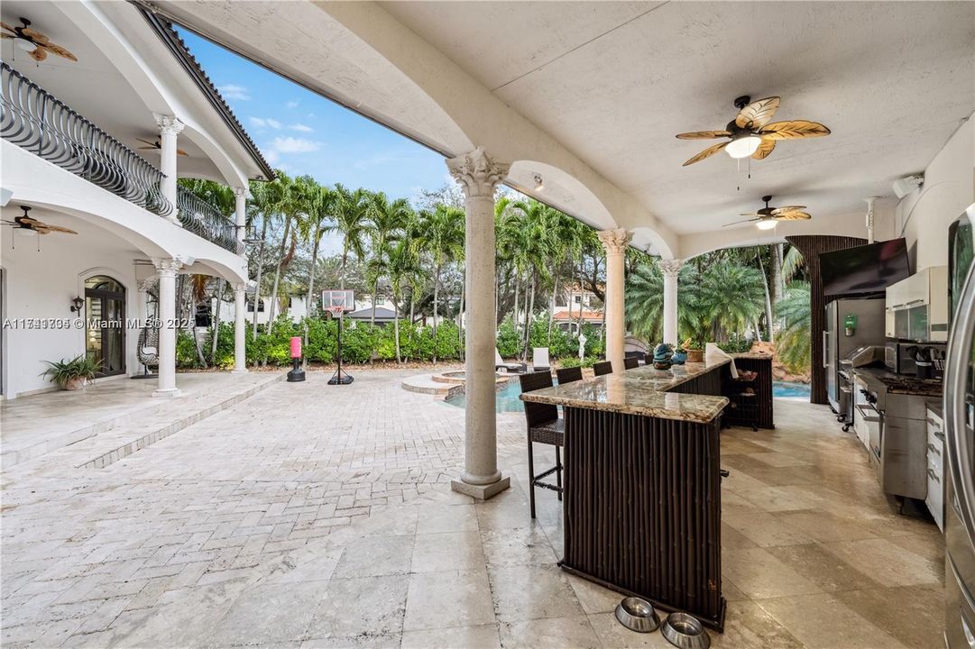 For Sale: $2,600,000 (4 beds, 4 baths, 3783 Square Feet)