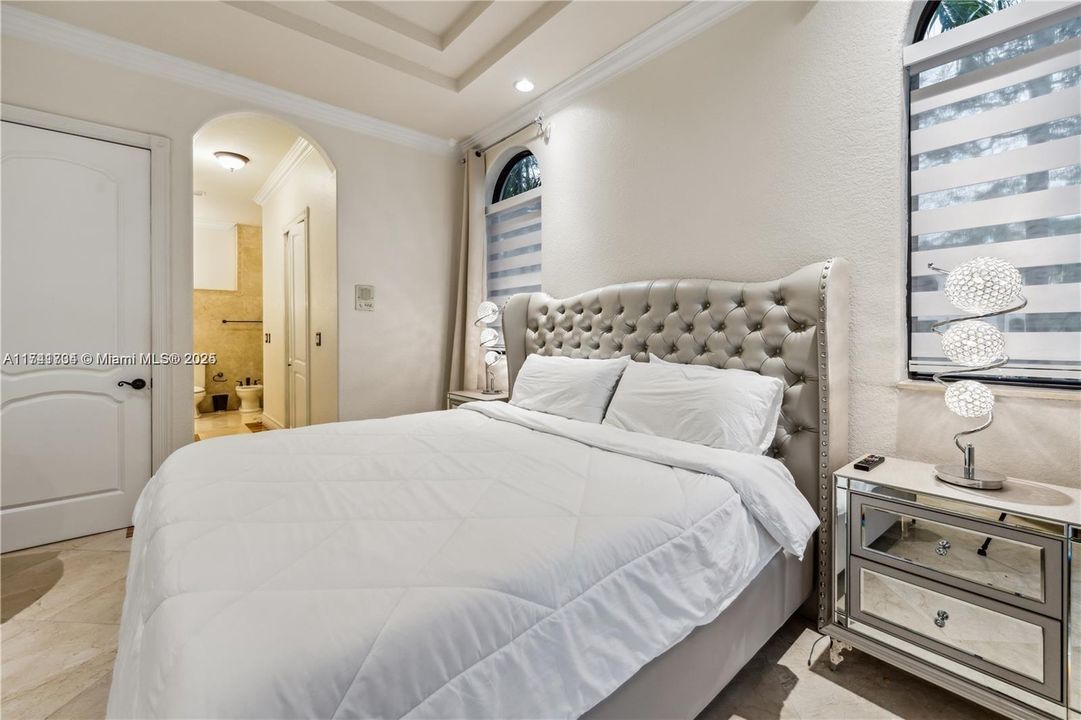 For Sale: $2,600,000 (4 beds, 4 baths, 3783 Square Feet)