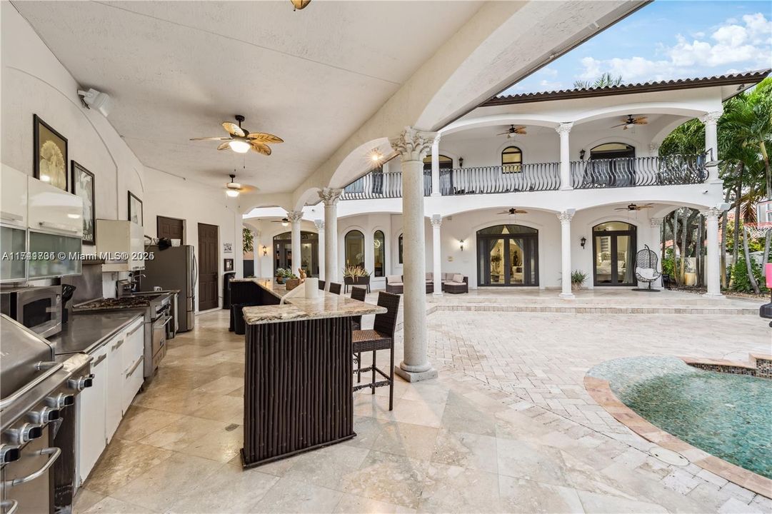 For Sale: $2,600,000 (4 beds, 4 baths, 3783 Square Feet)