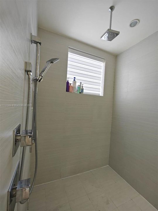 Master Bedroom Shower