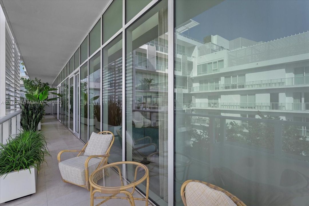 Recently Rented: $20,000 (2 beds, 2 baths, 2085 Square Feet)