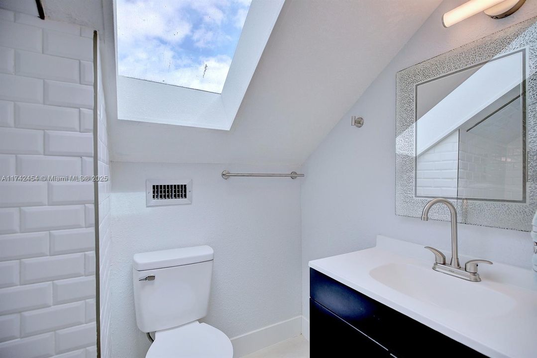 Bathroom #3 upstairs