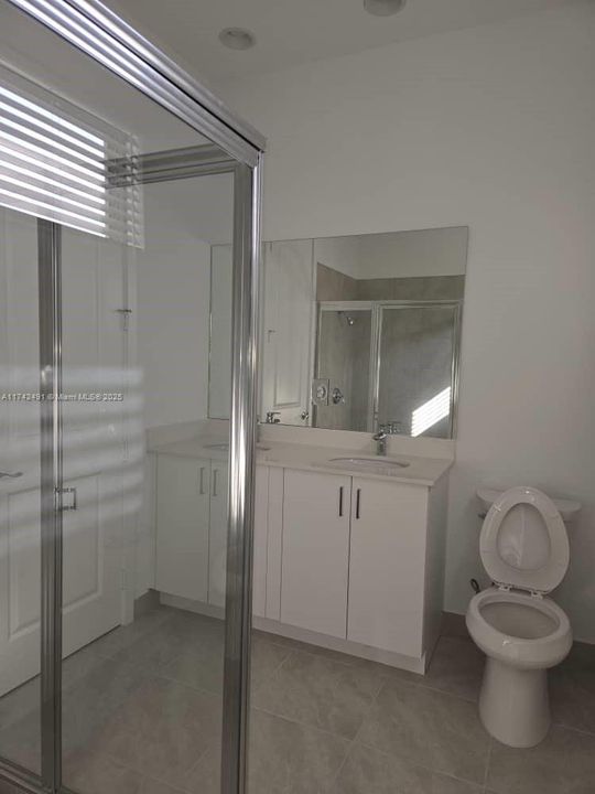 For Rent: $2,950 (3 beds, 2 baths, 0 Square Feet)