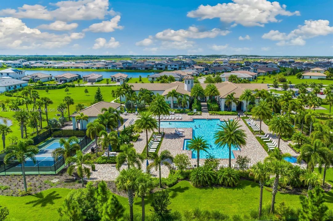 For Rent: $2,950 (3 beds, 2 baths, 0 Square Feet)