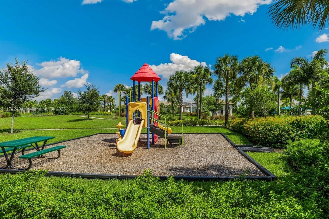 For Rent: $2,950 (3 beds, 2 baths, 0 Square Feet)