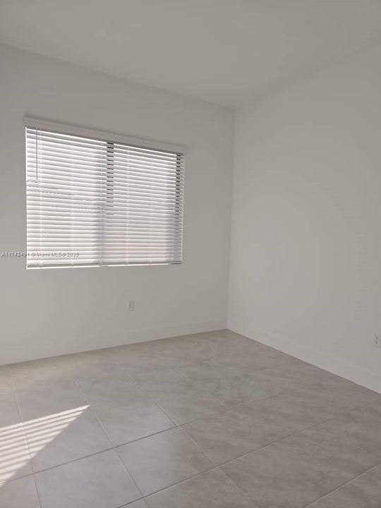 For Rent: $2,950 (3 beds, 2 baths, 0 Square Feet)