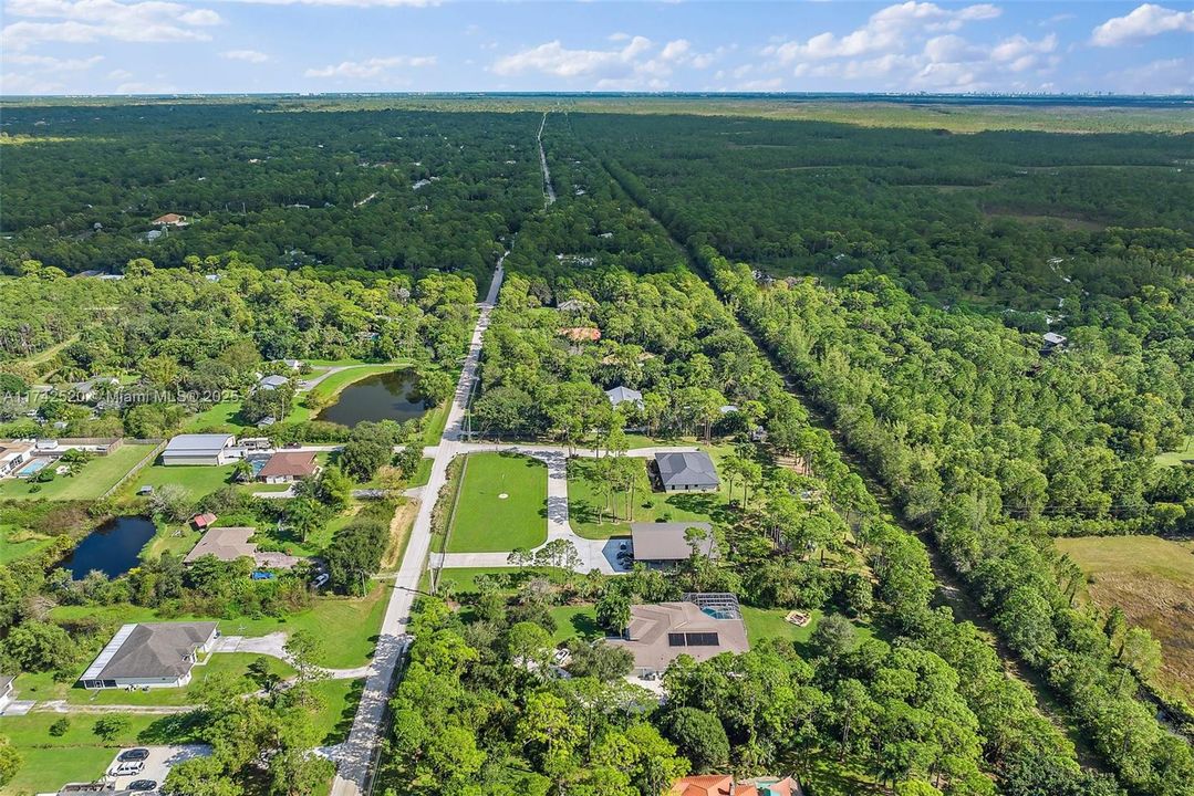 Recently Sold: $2,100,000 (4 beds, 3 baths, 2995 Square Feet)