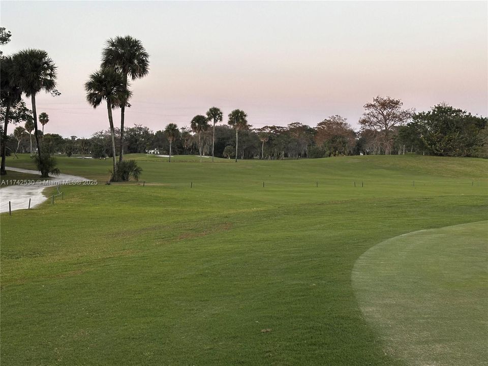 出租: $2,625 (3 贝兹, 3 浴室, 1620 平方英尺)