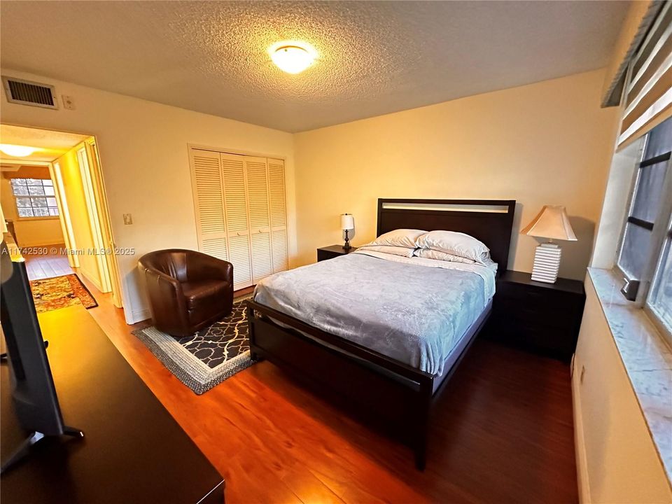 出租: $2,625 (3 贝兹, 3 浴室, 1620 平方英尺)