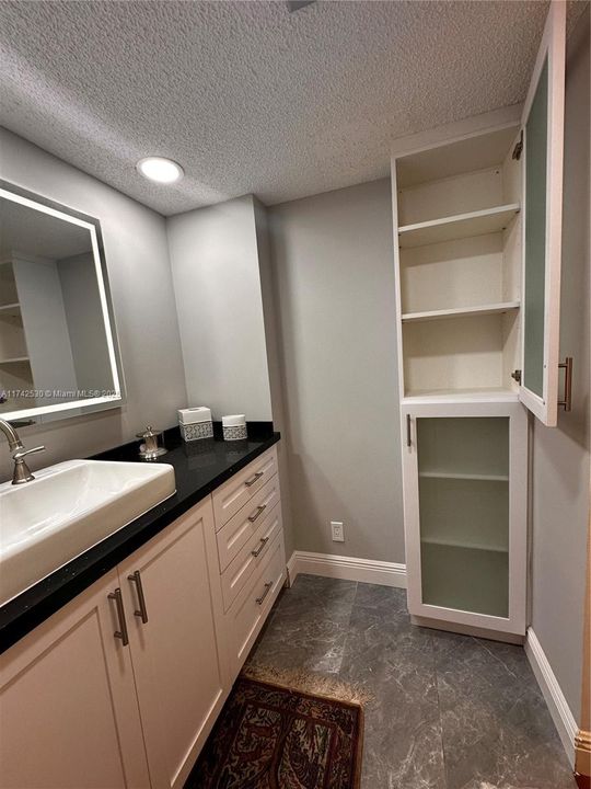 出租: $2,625 (3 贝兹, 3 浴室, 1620 平方英尺)