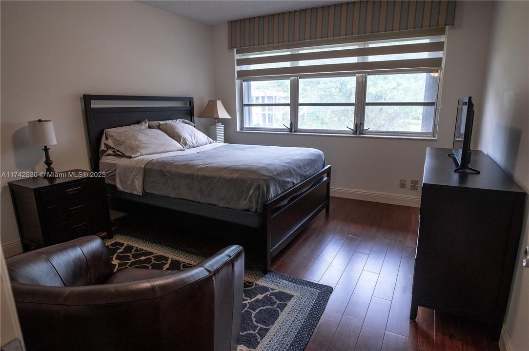 出租: $2,625 (3 贝兹, 3 浴室, 1620 平方英尺)