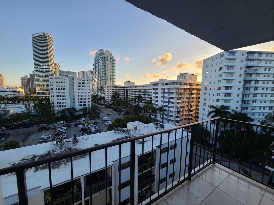 deeeep balcony with unobstructed views of SoFi