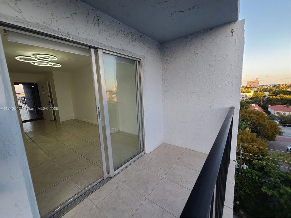 Very generously sized balcony!  Dinner table with a view?