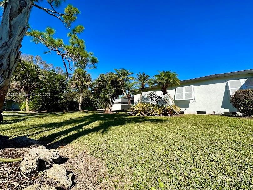 For Sale: $780,000 (3 beds, 2 baths, 1472 Square Feet)