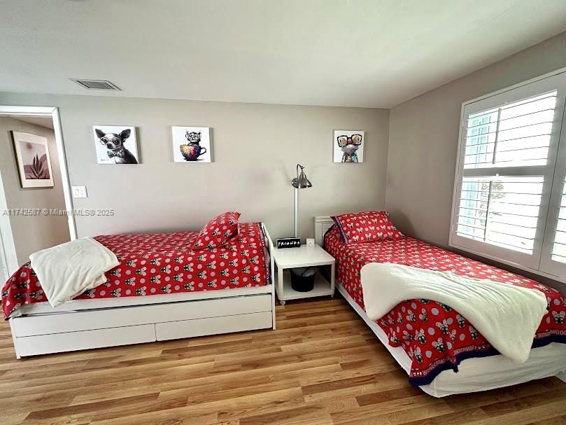 For Sale: $780,000 (3 beds, 2 baths, 1472 Square Feet)