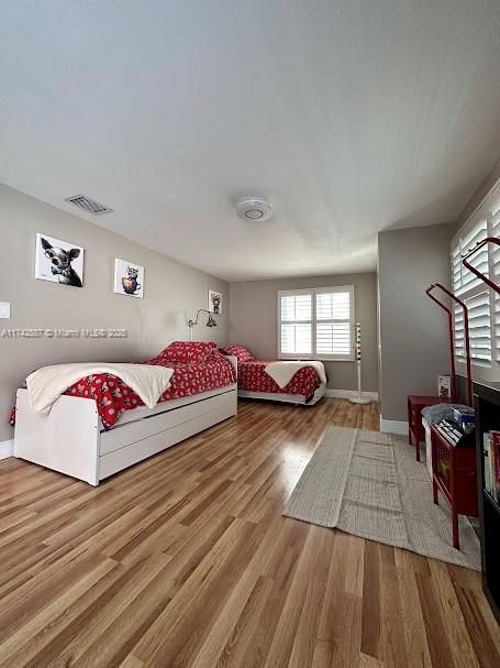 For Sale: $780,000 (3 beds, 2 baths, 1472 Square Feet)