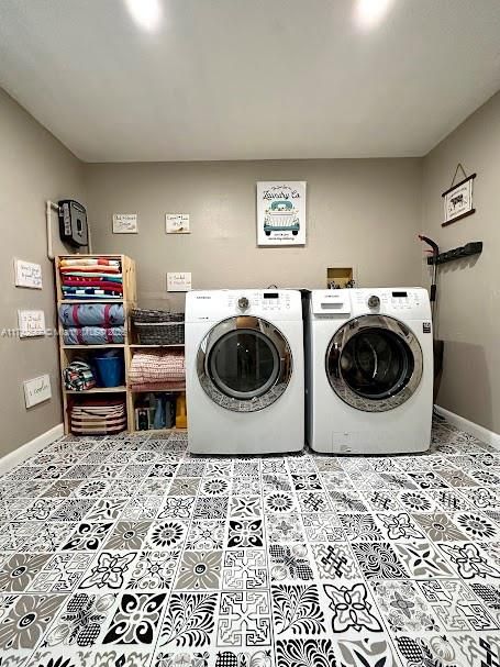 For Sale: $780,000 (3 beds, 2 baths, 1472 Square Feet)