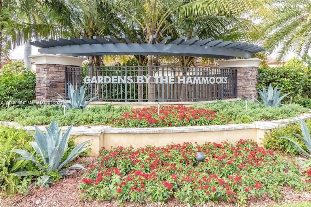 Recently Rented: $3,400 (3 beds, 2 baths, 1700 Square Feet)