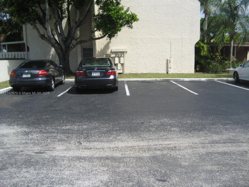 Recientemente alquilado: $3,100 (3 camas, 2 baños, 1770 Pies cuadrados)