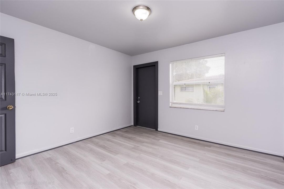 Recently Sold: $1,450,000 (0 beds, 0 baths, 4203 Square Feet)